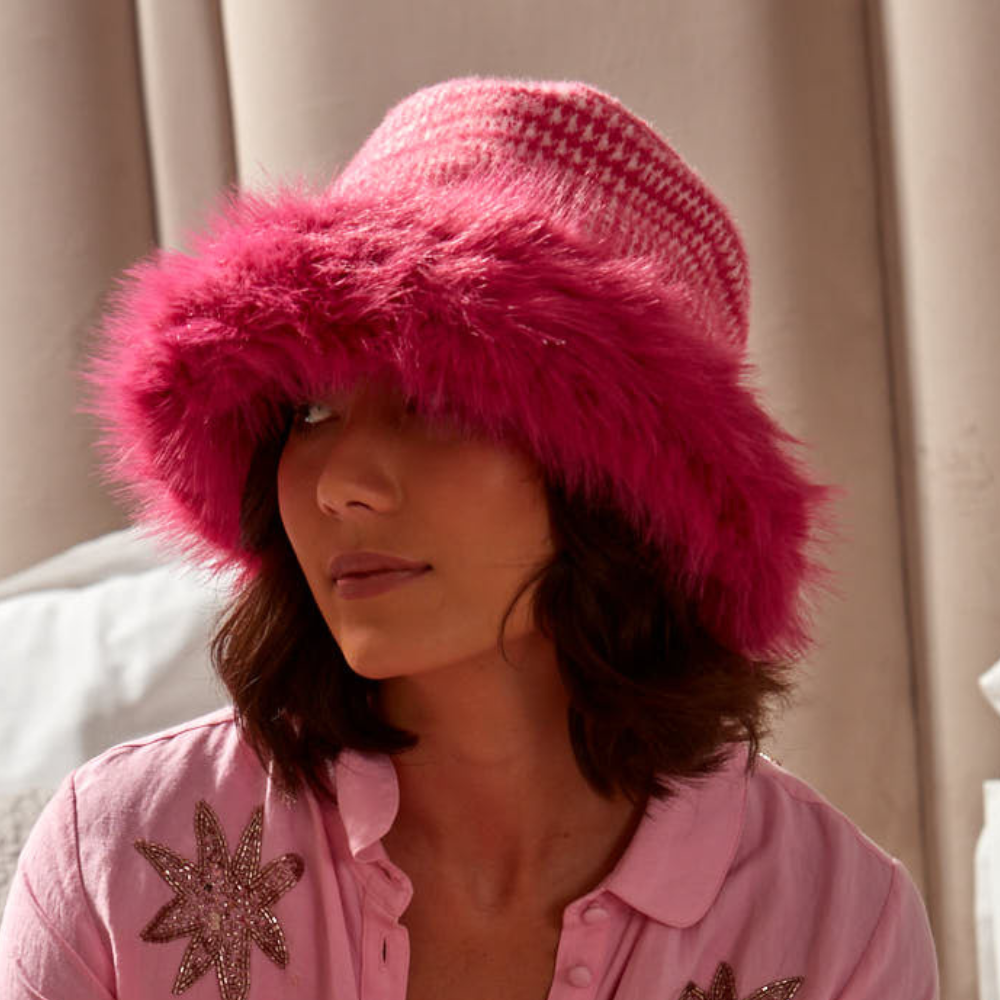 Ladies Prince of Wales Check Bucket Hat with Fluffy Brim By Alex Max AMU-CA102
