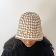 Ladies Houndstooth Pattern Cloche Hat by Alex Max CA9070